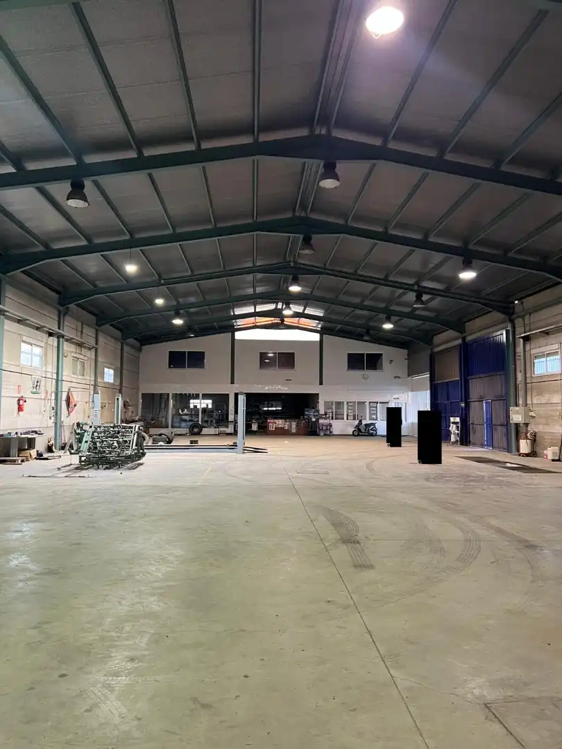 Industrial buildings for sale in Úbeda  with Alarm