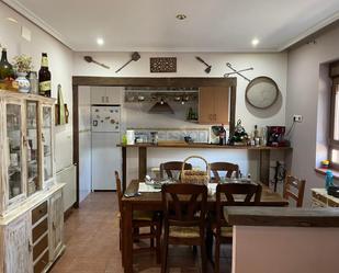 Kitchen of House or chalet for sale in Fresno de la Vega