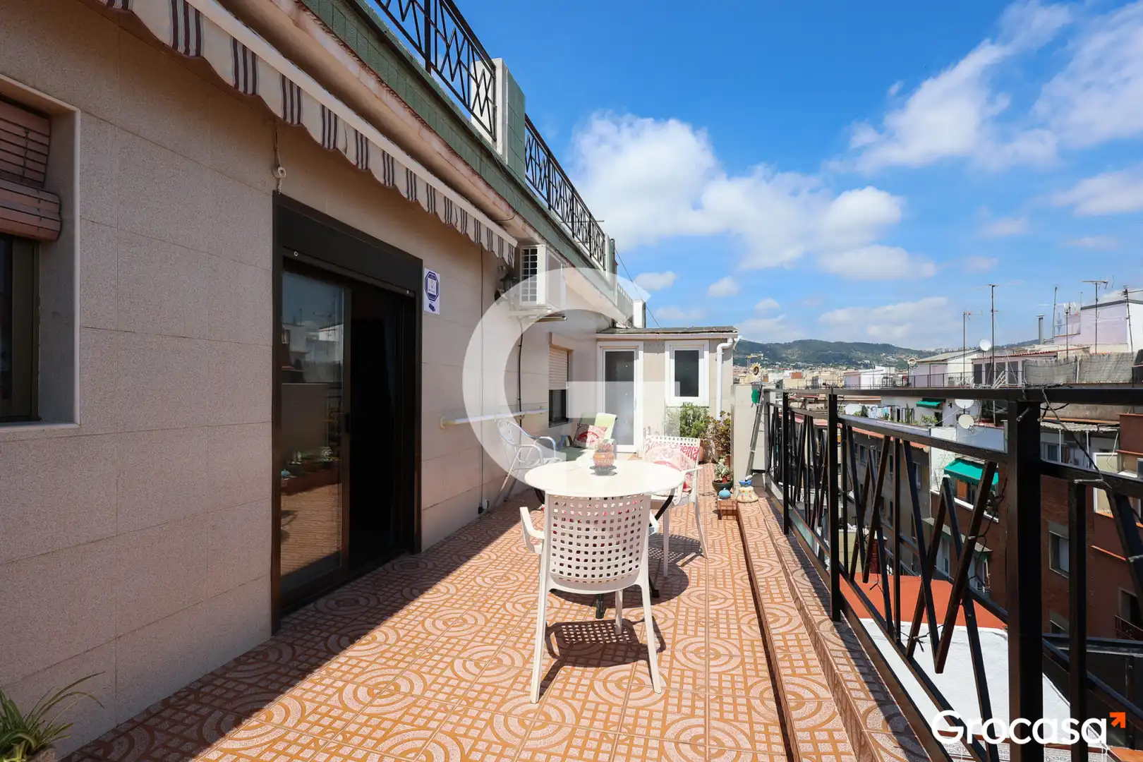 Ático en venta en CL LLANÇA DE, La Torrassa