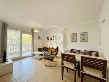 Appartamento con piscina in affitto a C. Burdeos