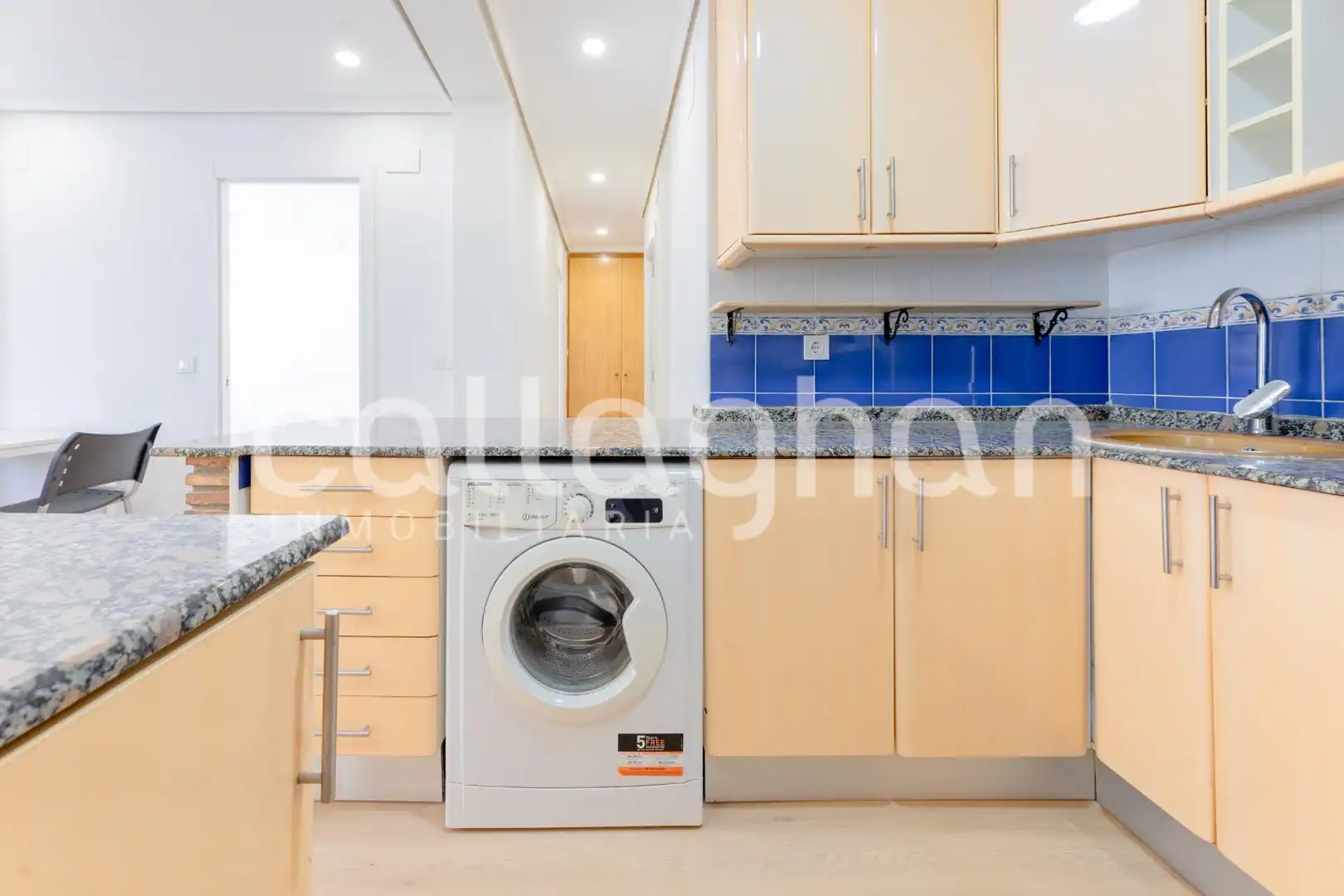 Kitchen of Flat for rent in Valencia  with Furnished