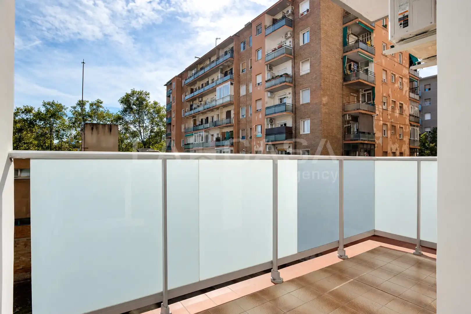 Wohnung mit Balkon zum Verkauf in Sant Martí