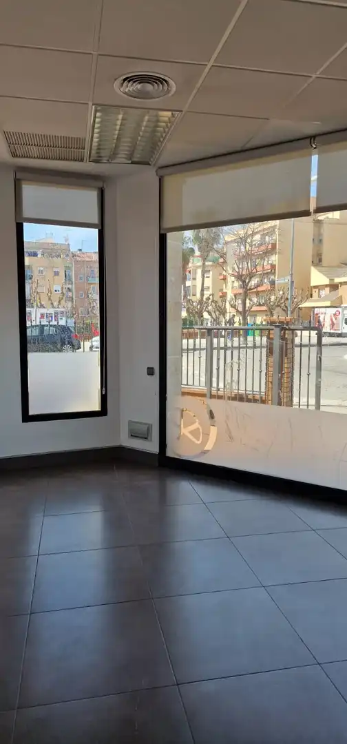 Business premises to rent in Paseig de la Diputació, imagen 5
