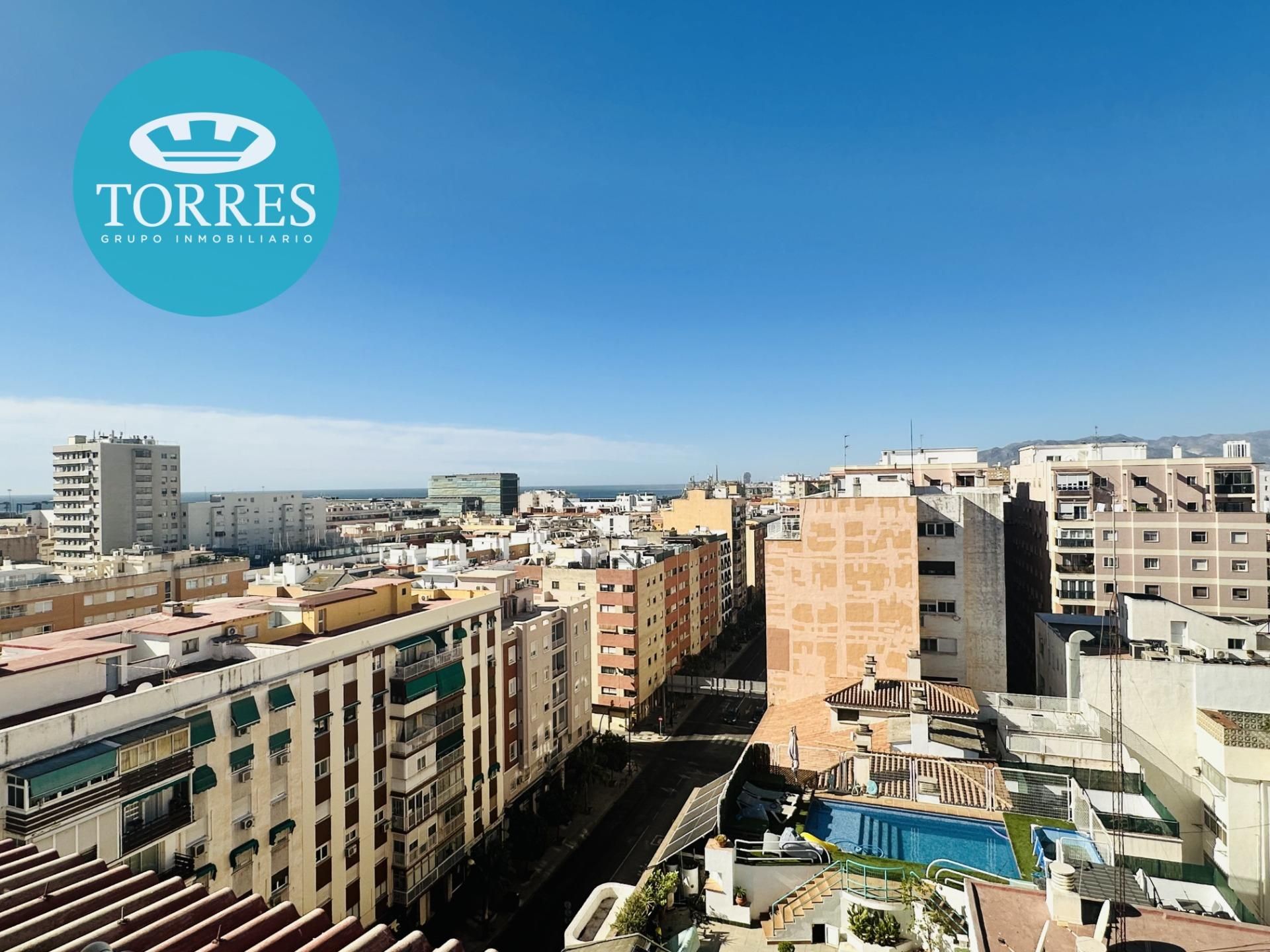 Vista exterior de Ático de alquiler en Málaga Capital con Aire acondicionado y Terraza