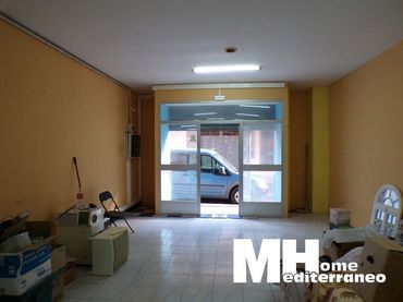 Locale commerciale in vendita a Faura
