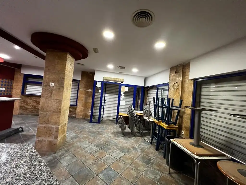 Local en venda a Calle navegantes, Zona Playa del Cura