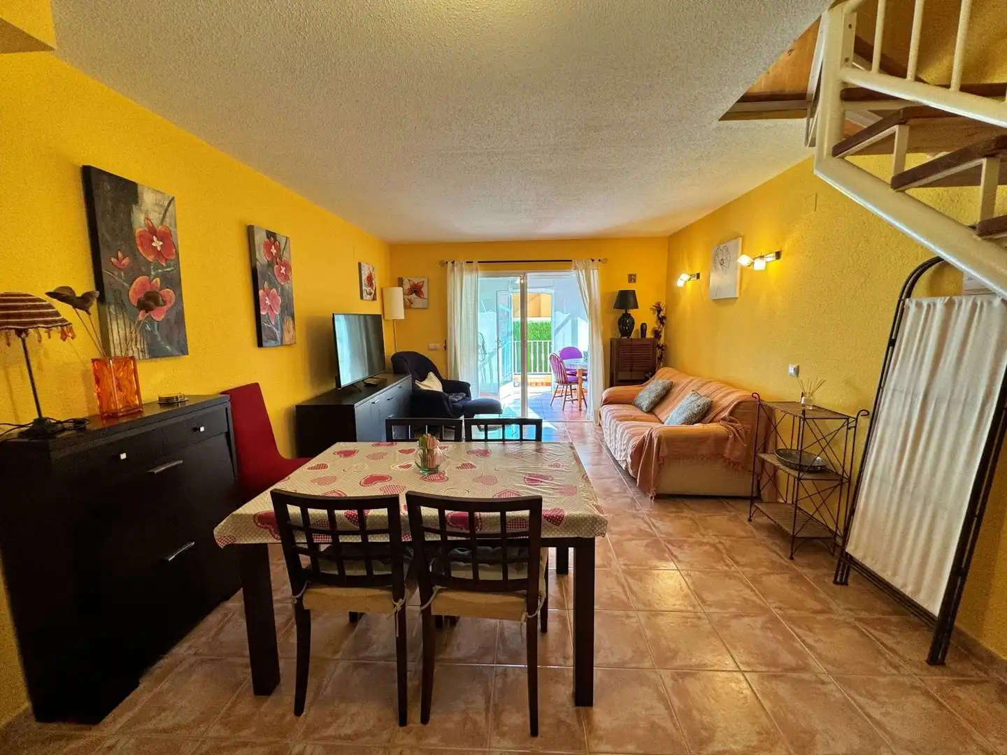Sala de estar de Apartamento de alquiler en Benitachell / El Poble Nou de Benitatxell con Aire acondicionado, Calefacción y Terraza
