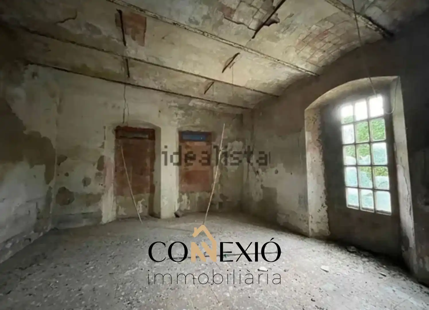 Buildings for sale in Bàscara
