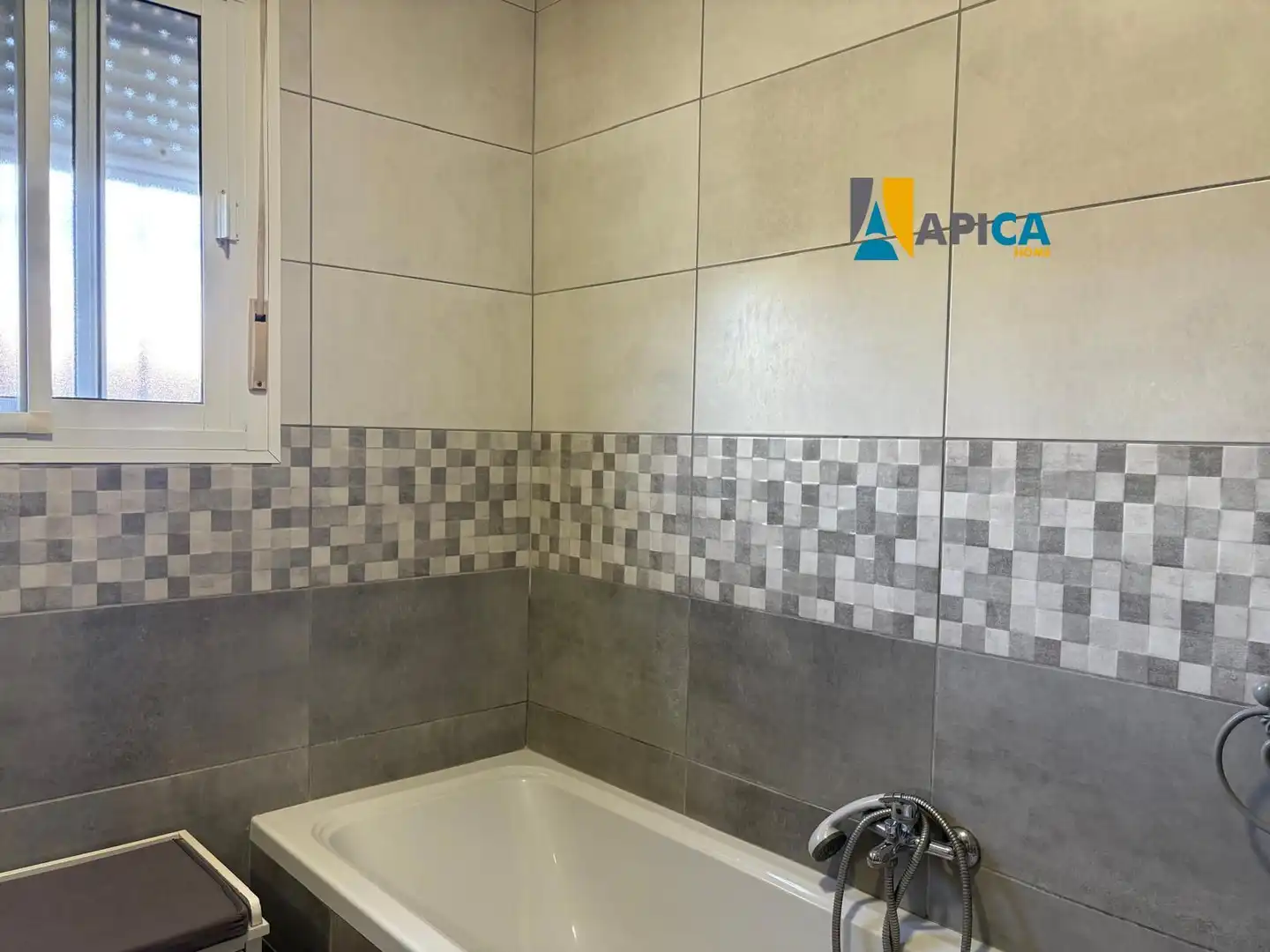 Bathroom of Houses for sale in Chiclana de la Frontera  with Air Conditioner, Terrace and Storage room