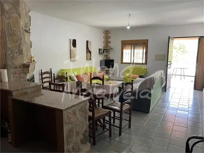 Detached house with pool for sale in Alcaudete, imagen 4