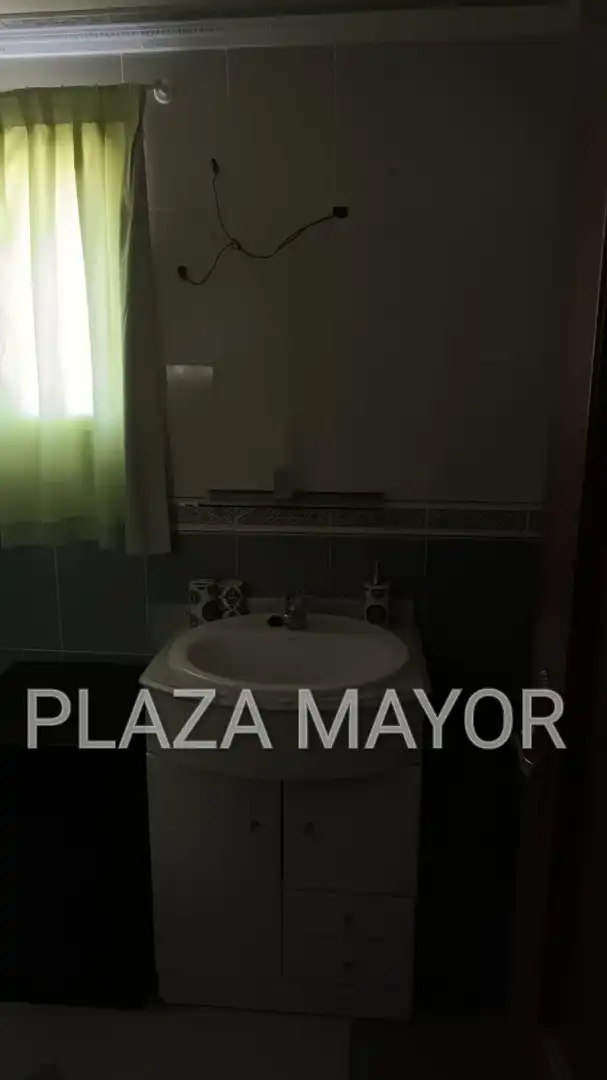 Bathroom of Houses for sale in Zarapicos  with Furnished
