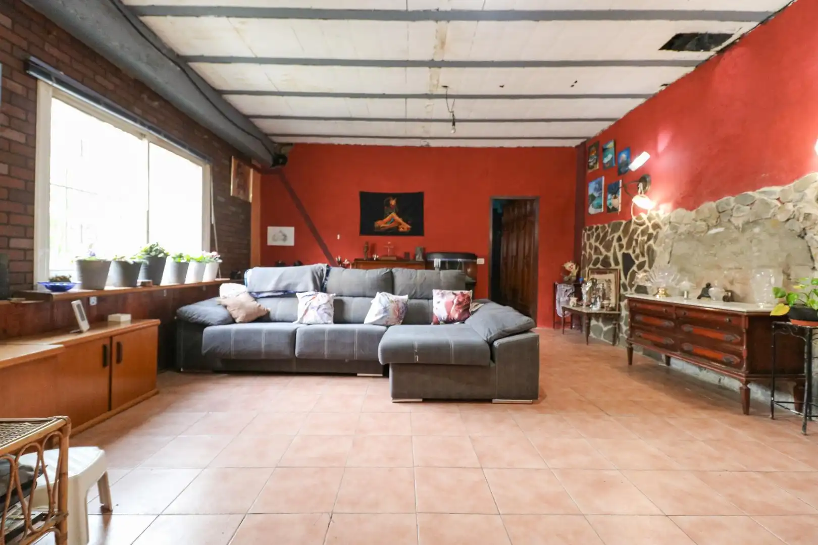 Living room of Country homes for sale in Sant Boi de Llobregat  with Private garden, Terrace and Storage room