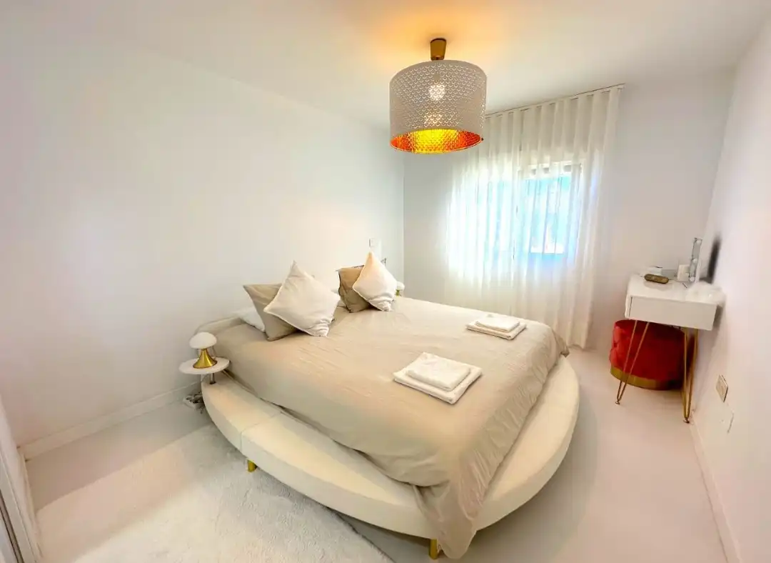 Bedroom of Houses for sale in Mijas  with Air Conditioner, Heating and Swimming Pool