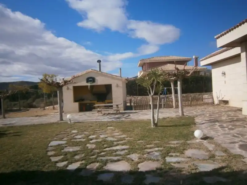 Jardí de Casa o xalet en venda en Novelda amb Aire condicionat, Calefacció i Jardí privat