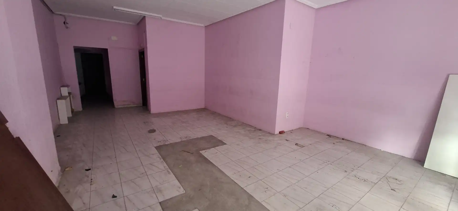 Commercial properties for sale in Carrer de l'Arquitecte Segura de Lago, Sant Isidre