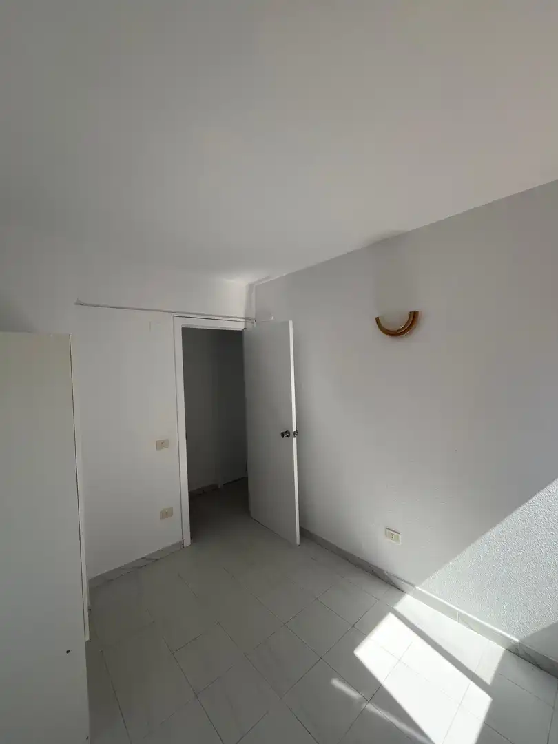 Apartamento con terraza en alquiler en Carrer RAFELETES (LES), imagen 4