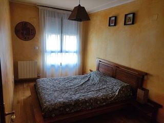 Bedroom of Flat to rent in  Zaragoza Capital  with Heating, Parquet flooring and Furnished