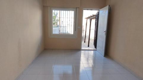 Foto 5 de Casa adosada en venda a Calle Ercina, Los Balcones - Los Altos, Torrevieja