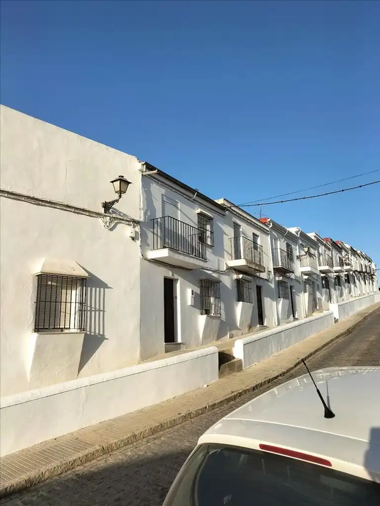 Vista exterior de Casa adosada en venta en Osuna