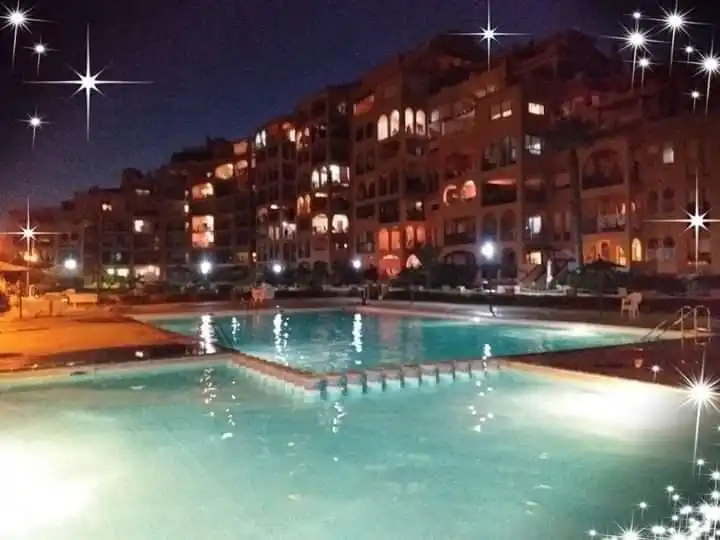 Piscina de Pis de lloguer en Cartagena amb Aire condicionat, Moblat i Forn