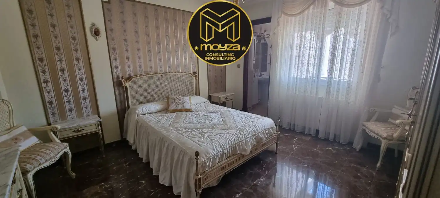 Piso con terraza en venta en Martos, imagen 18