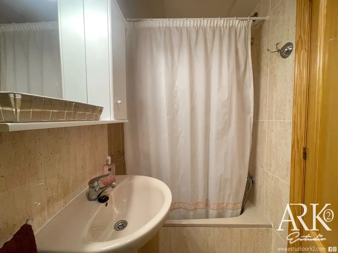 Baño de Apartamento en venta en Piles con Aire acondicionado, Terraza y Trastero