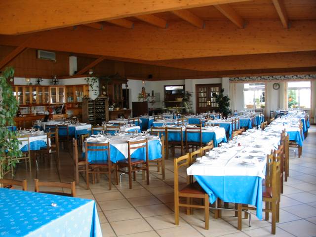 Local comercial en Venta en Avenida Doctor Martínez Pardo, 54 en Curtis