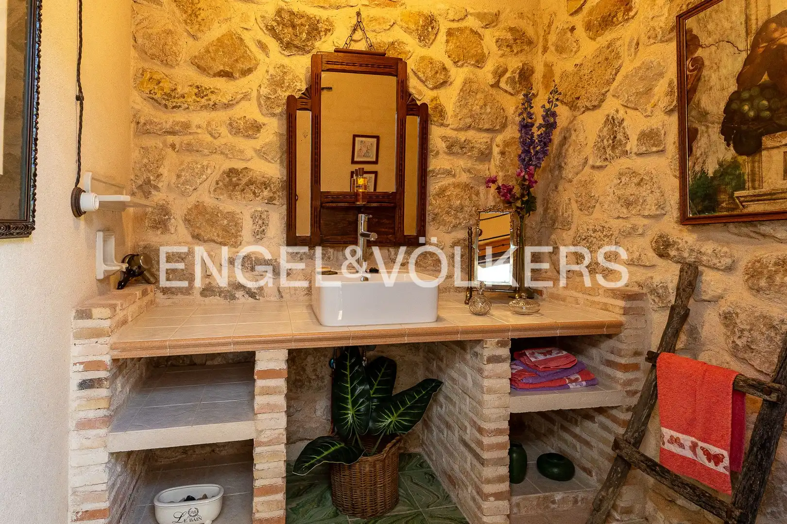 Casa o xalet en venda a Condado de Castilnovo