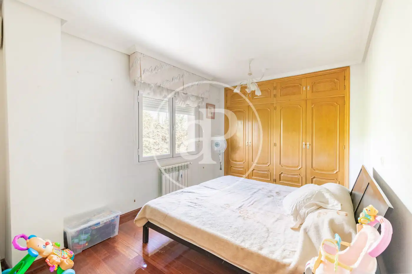 Bedroom of Houses for sale in Las Rozas de Madrid  with Air Conditioner, Heating and Private garden