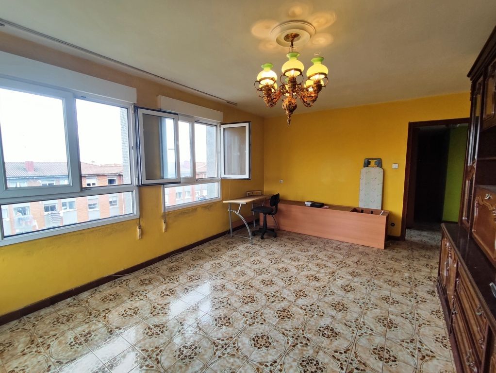 Habitación de Piso en venta en Gijón 