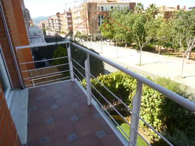 Terrassa de Casa adosada en venda en Sant Joan Despí amb Aire condicionat, Calefacció i Jardí privat