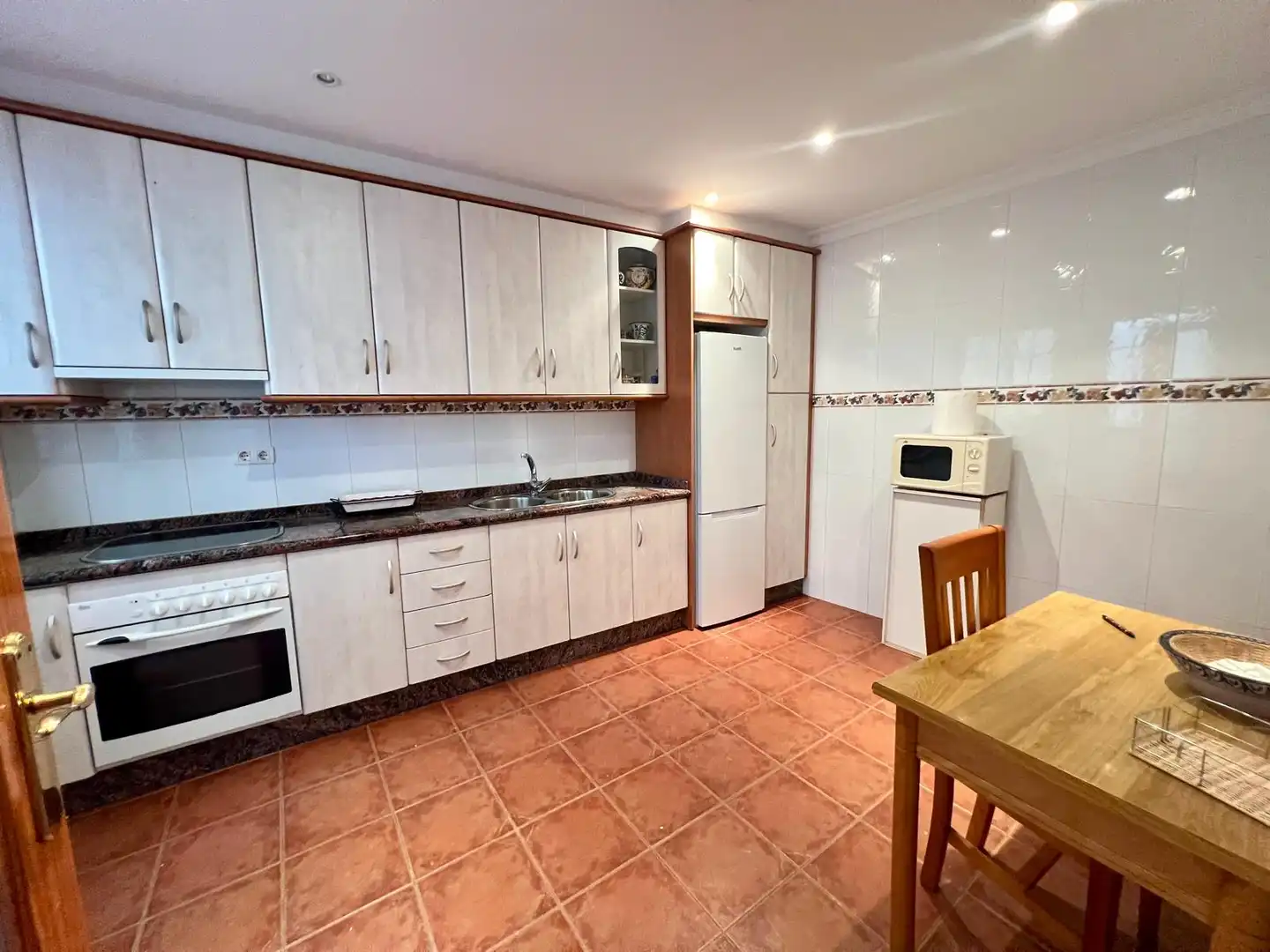 Cocina de Casa o chalet de alquiler en Molvízar con Terraza, Amueblado y Lavadora