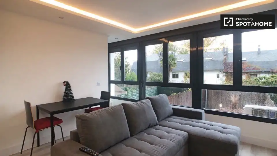 Piso en alquiler en Fuencarral - El Pardo, imagen 3