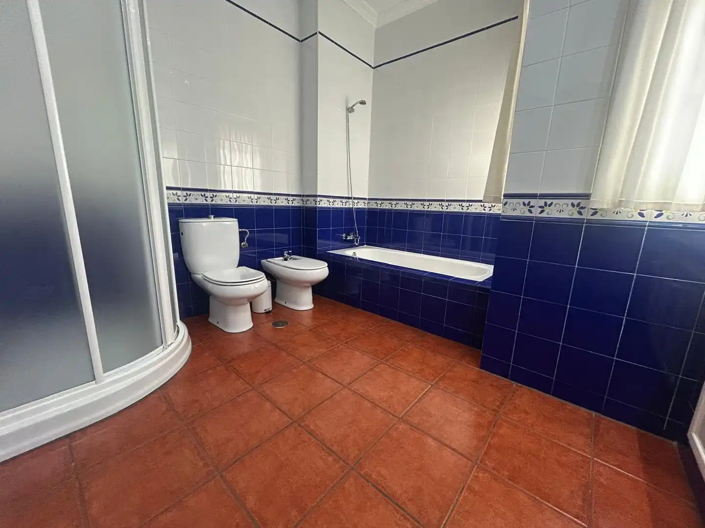 Baño de Ático en venta en Utrera