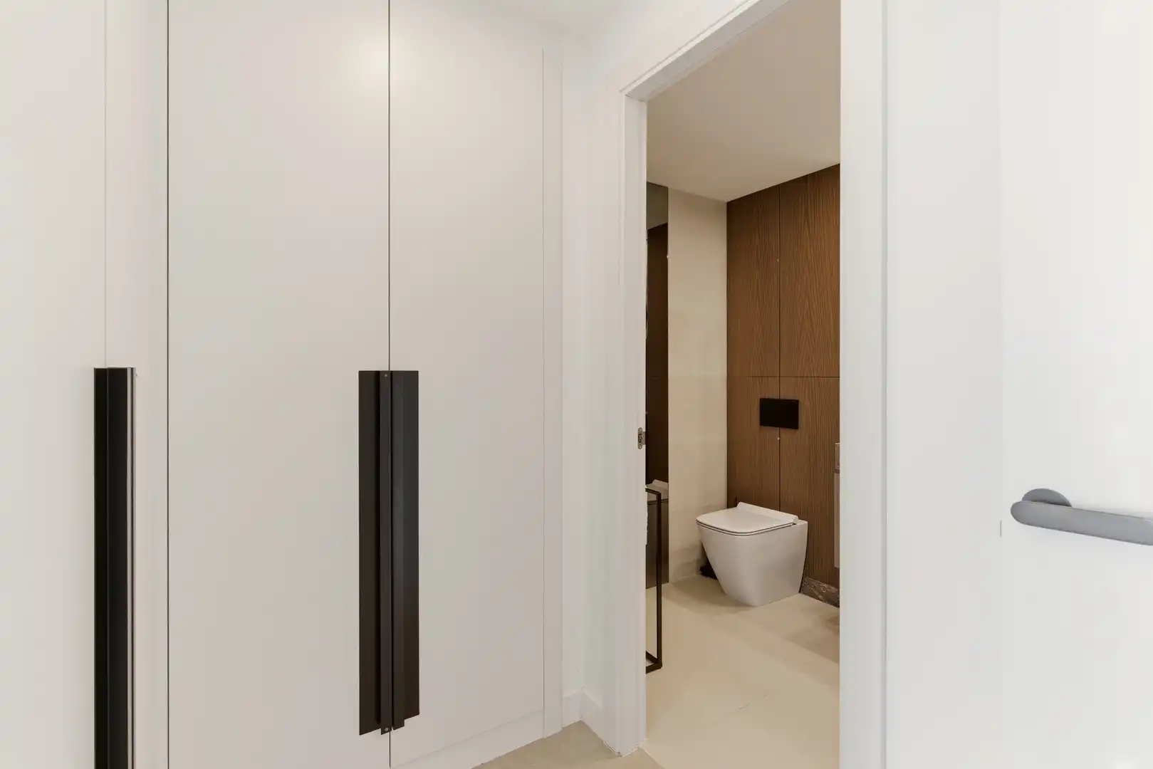 Bathroom of Attic for sale in Estepona  with Air Conditioner, Terrace and Swimming Pool