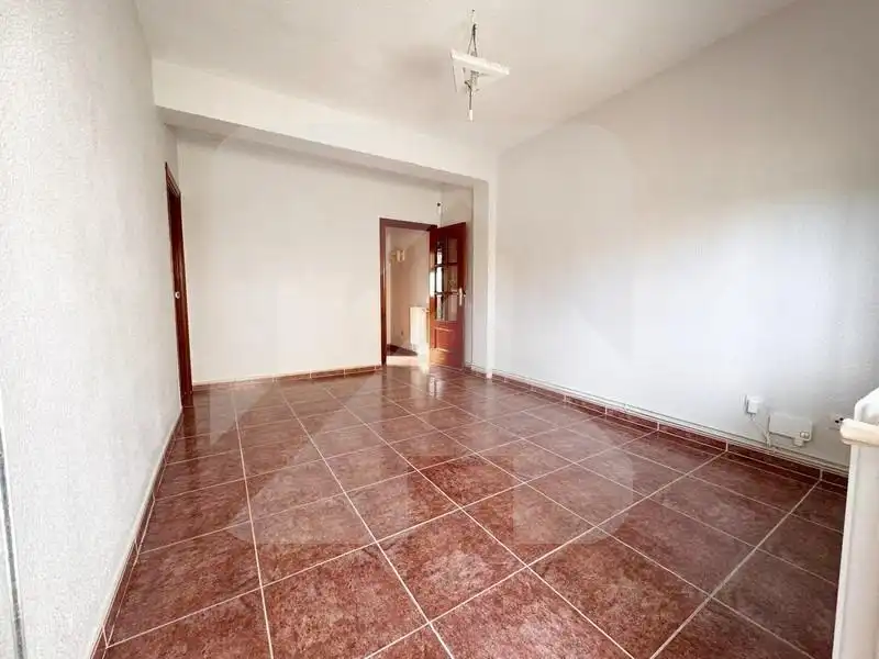 Bedroom of Flat for sale in Valdemoro  with Heating, Terrace and Alarm