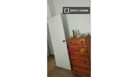 Foto 3 de Habitación en Huerta de la Reina - Trassierra, Córdoba Capital