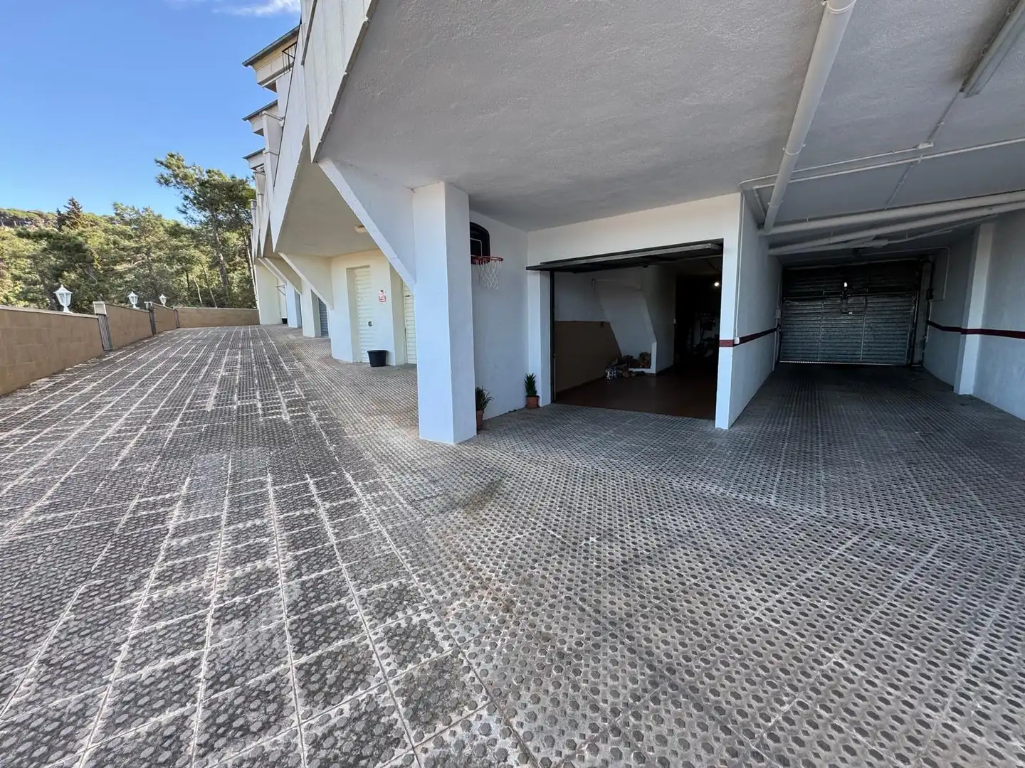 Parkplatz von Einfamilien-Reihenhaus zum Verkauf in Blanes
