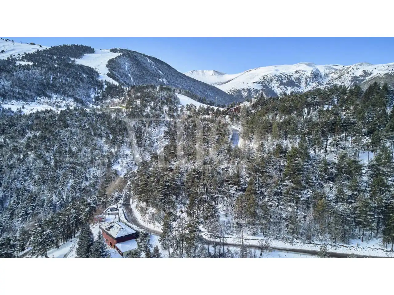 Vista exterior de Residencial en venda en Alp