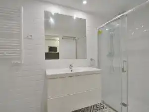 Bathroom of Duplexes for rent in San Sebastián de los Reyes  with Air Conditioner, Private garden and Terrace
