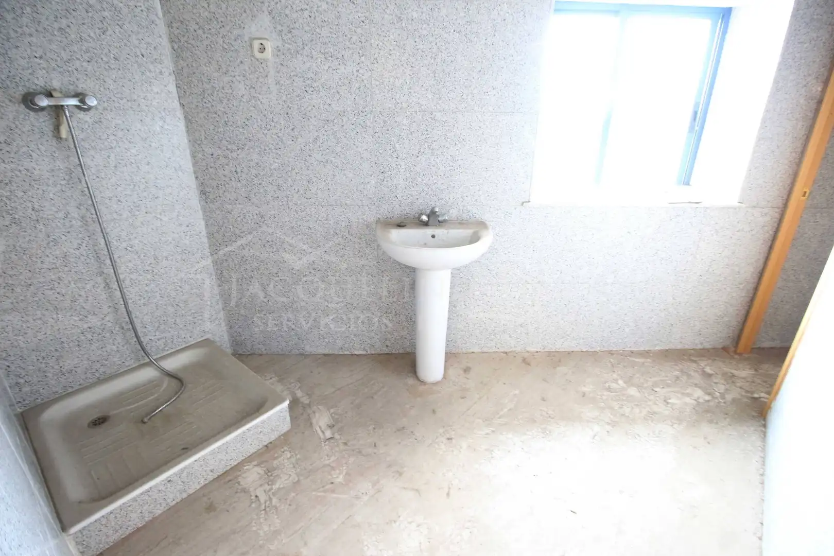 Nave industrial en venta en Pintores - Ferial