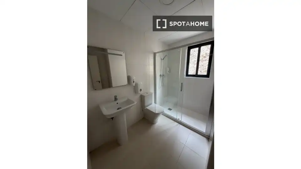 Bathroom of Flat for rent in Cullera  with Air Conditioner, Heating and Furnished