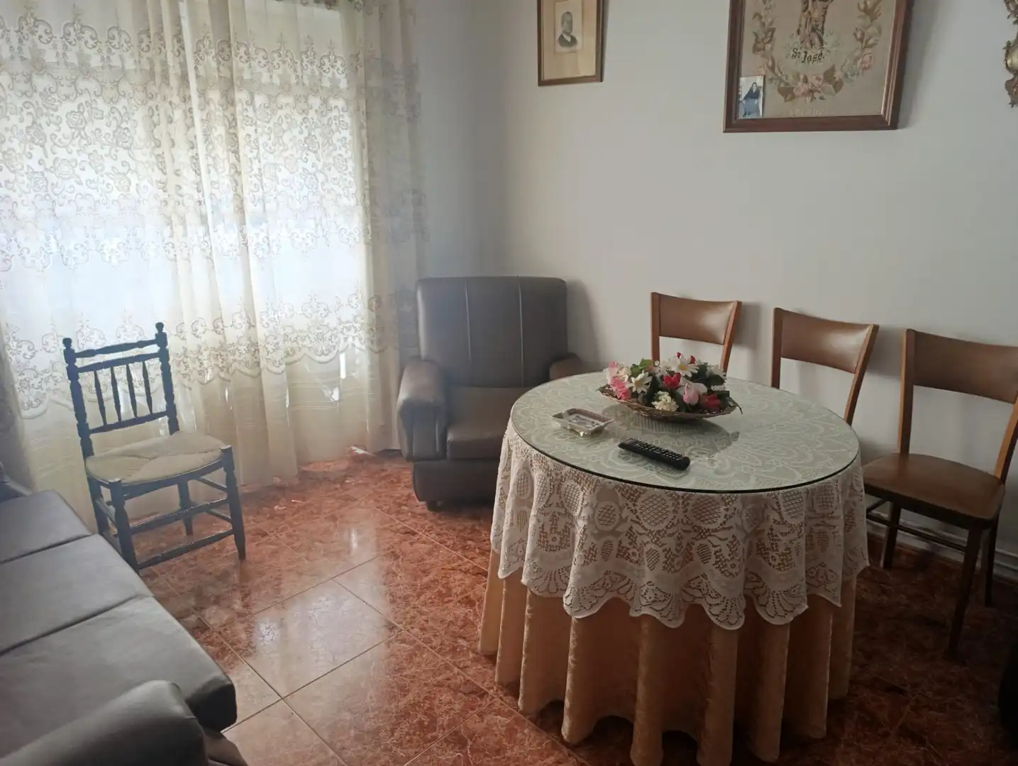 Living room of Houses for sale in Mora  with Air Conditioner and Furnished