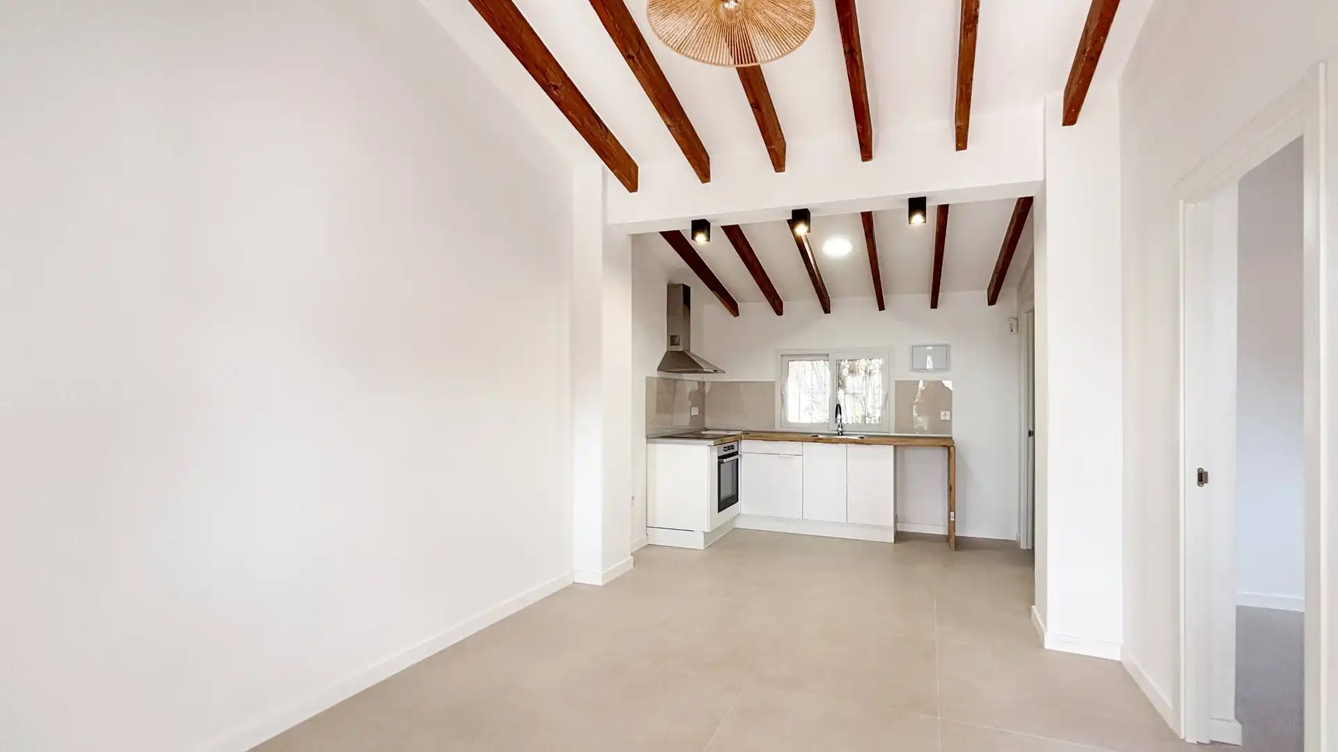 Küche von Haus oder Chalet zum Verkauf in Calpe / Calp mit Klimaanlage, Privatgarten und Terrasse