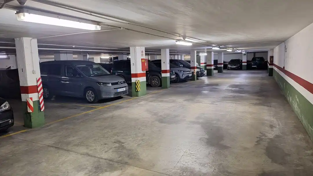 Parkplatz von Garage zur Miete in San José
