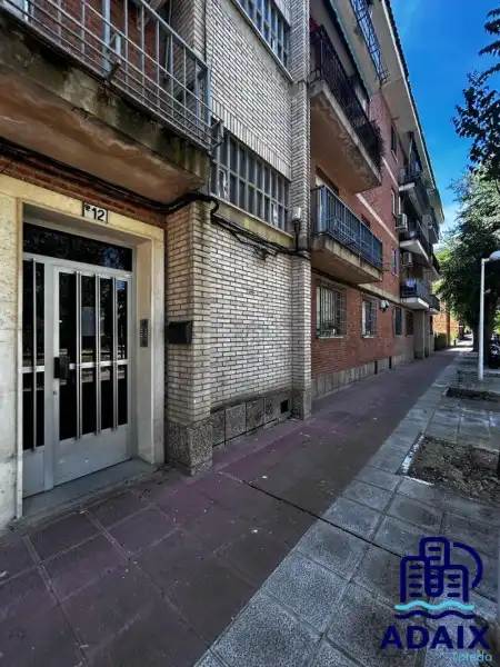Außenansicht von Wohnung zum Verkauf in Toledo mit Heizung