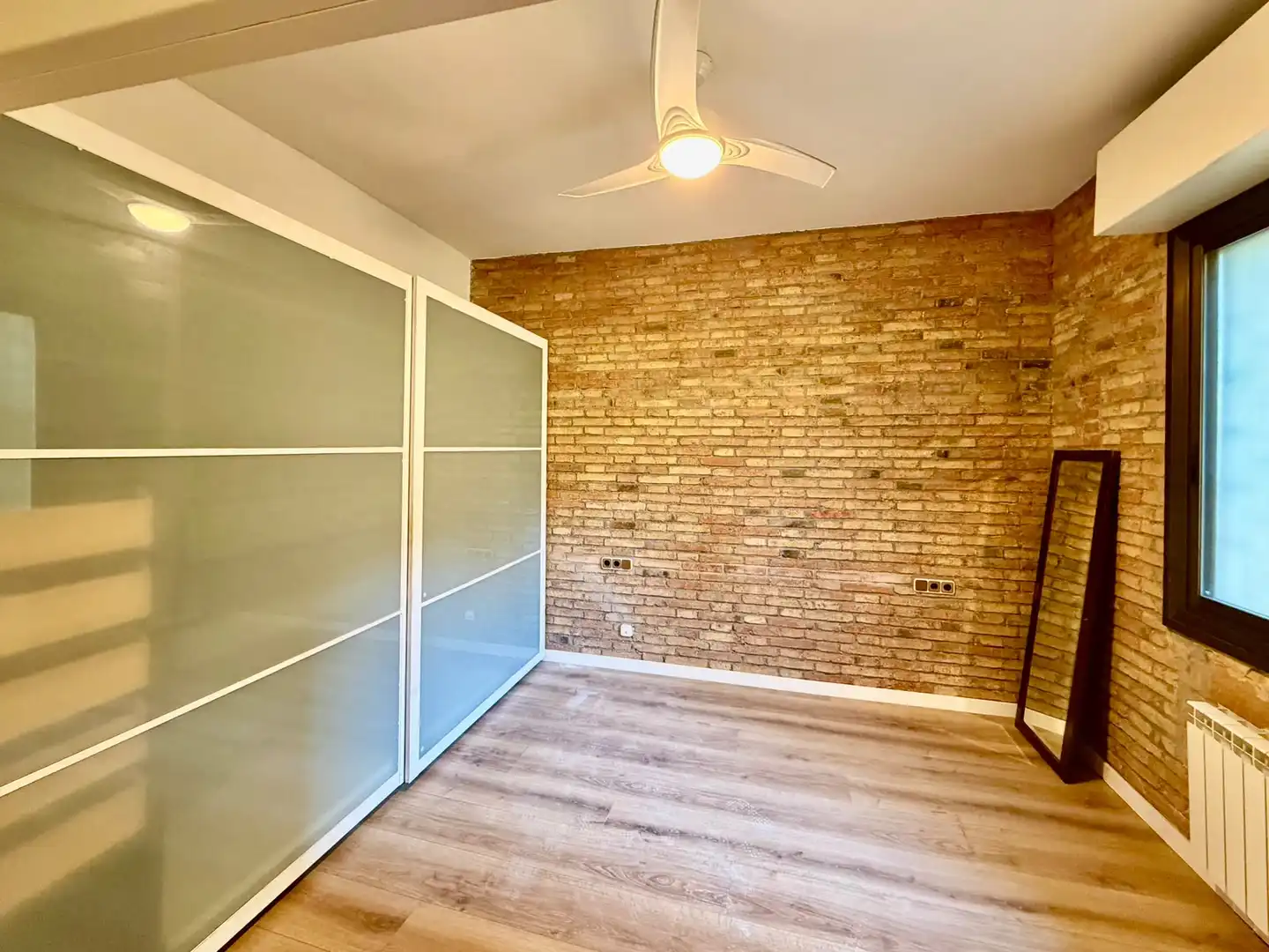 Flat with lift for sale in Carrer del Rosselló, imagen 10