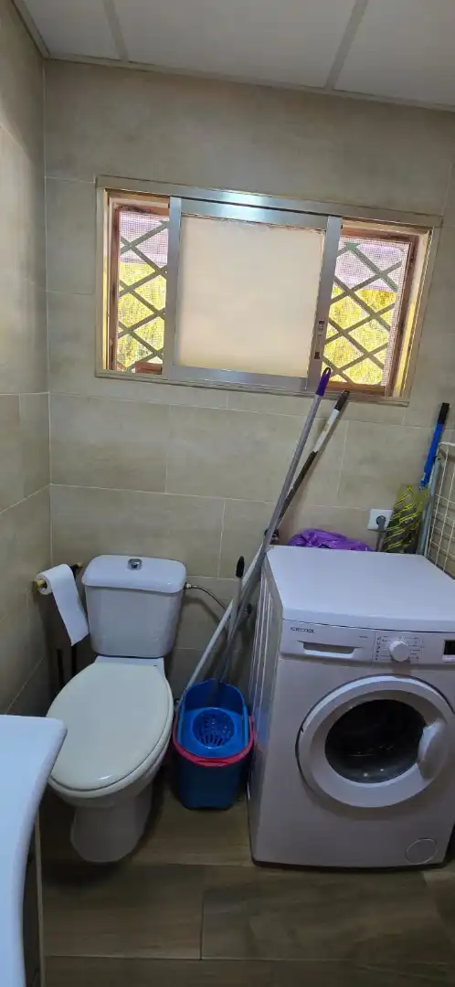 Bany de Estudi de lloguer en El Rompido amb Aire condicionat, Moblat i Forn