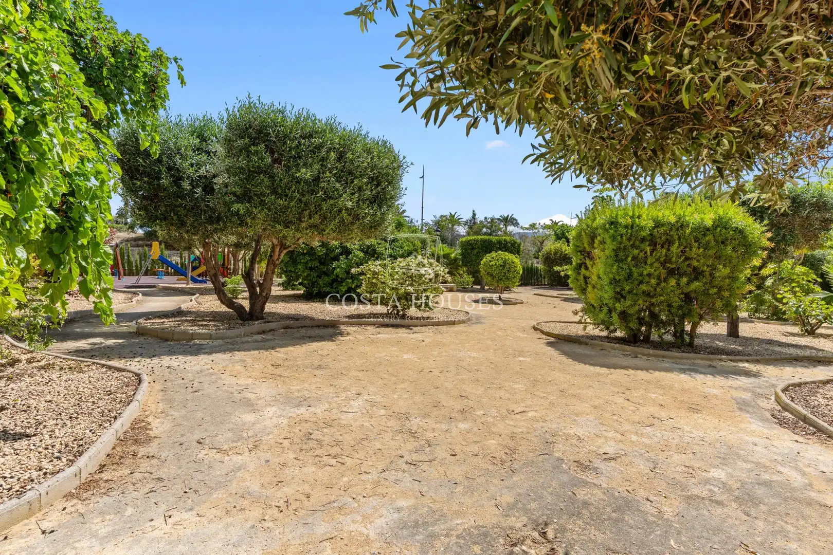 Attic for sale in Benidorm  with Air Conditioner, Private garden and Terrace