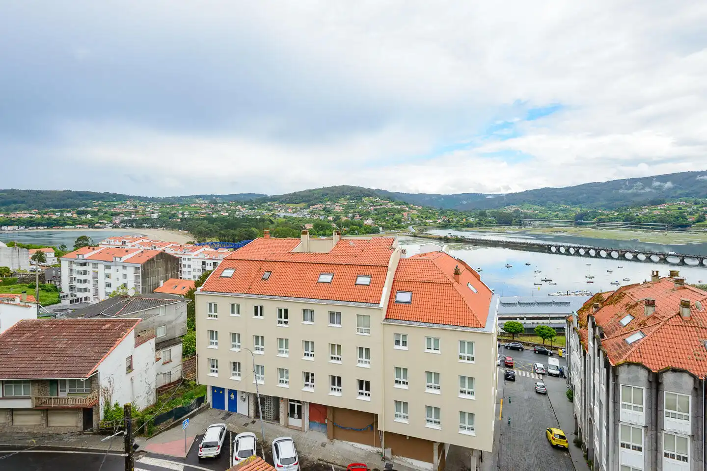Vista exterior de Piso en venta en Pontedeume